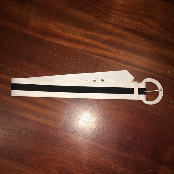 Bebe Contemporary Dress (S) - Picture 4 of 4